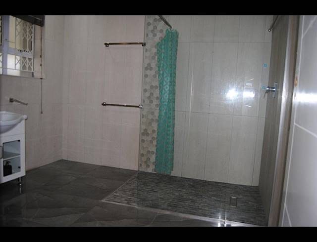 4 BEDROOM HOUSE FOR SALE IN ESCOMBE
